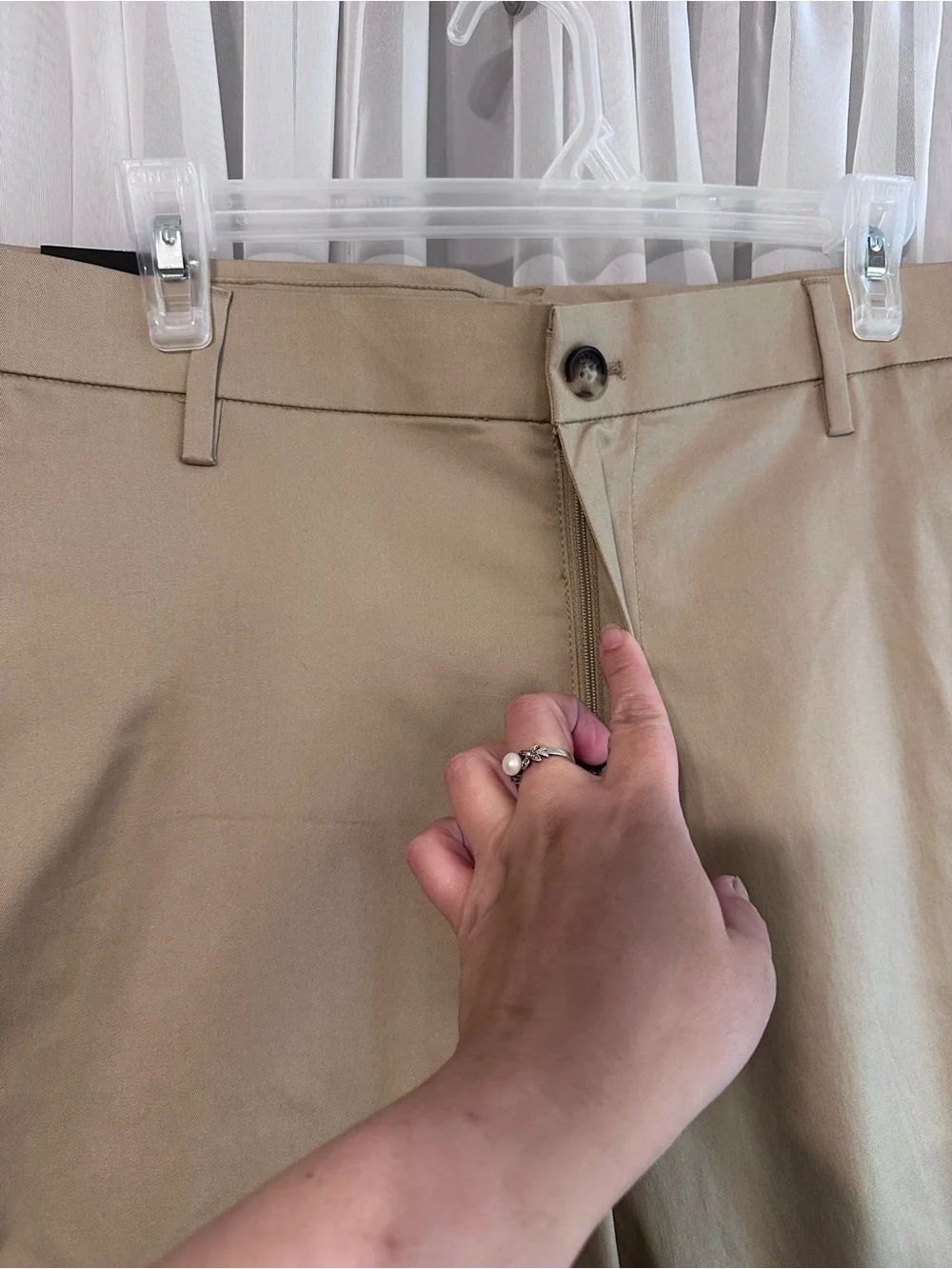 Banana Republic Khaki Stretch Chino Shorts Size 36